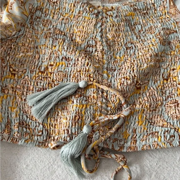 Style Rack Ruched Top - Picture 8 of 12